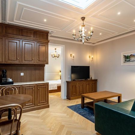 Templum Clava Hotel Bucharest Exterior photo