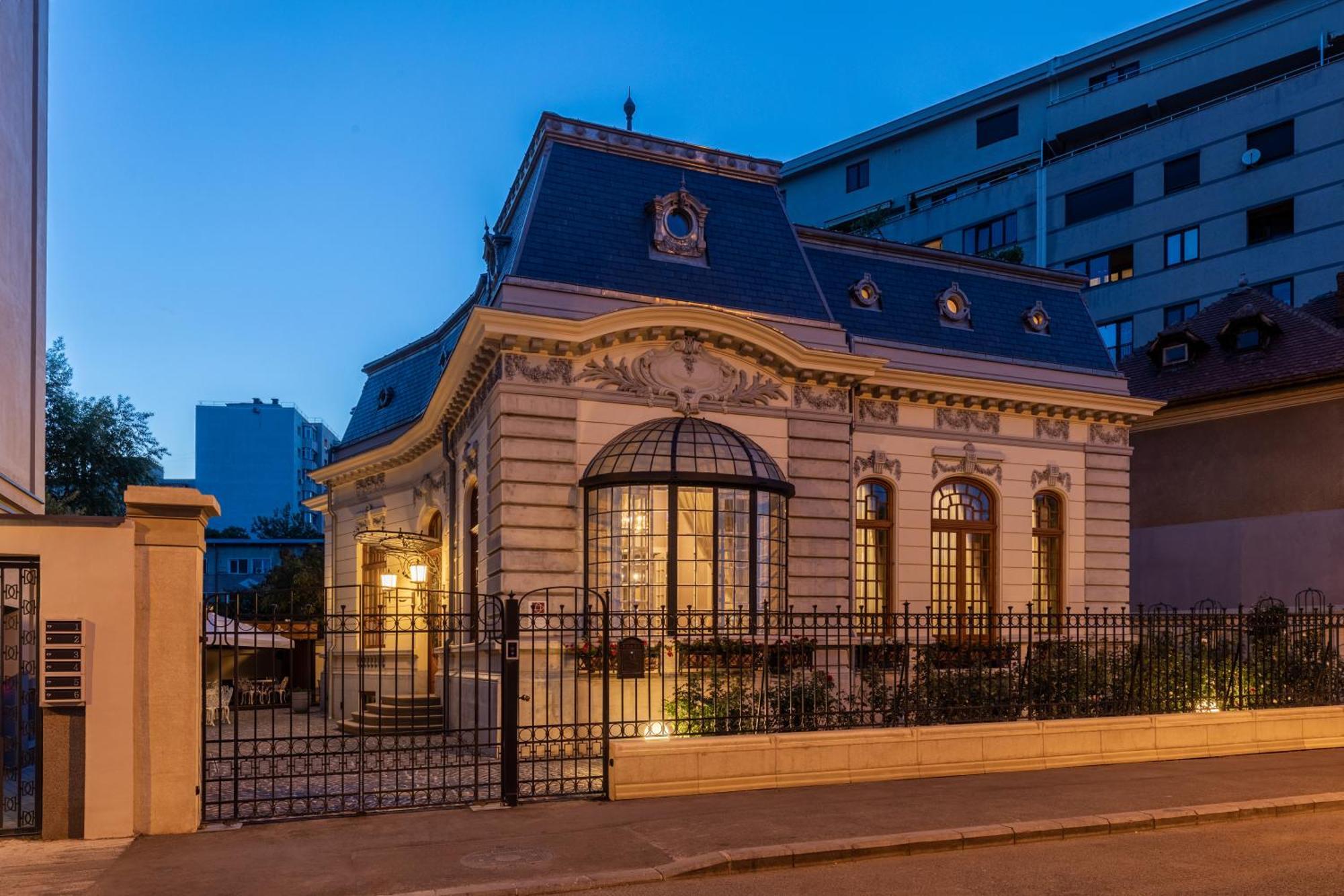 Templum Clava Hotel Bucharest Exterior photo
